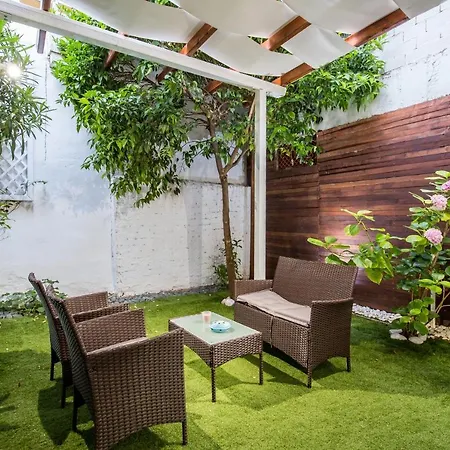 Ioanna's House 3* بوتوس