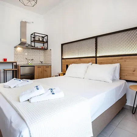 Ioanna's House 3* بوتوس