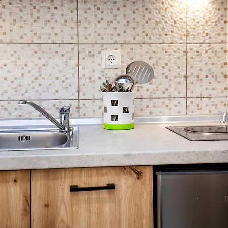 Ioanna's House 3* بوتوس