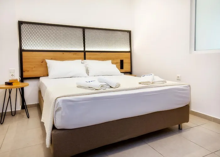 Aparthotel Ioanna's House Potos