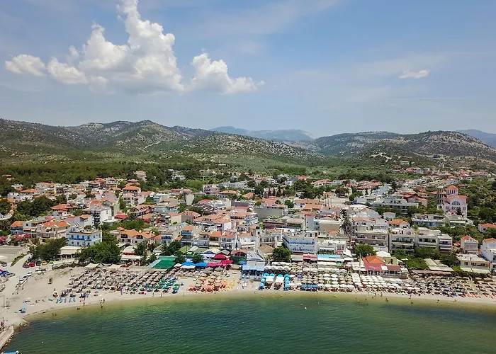 Ioanna's House Aparthotel 3*