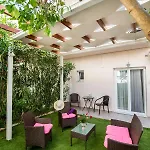 Aparthotel Ioanna's House 3*