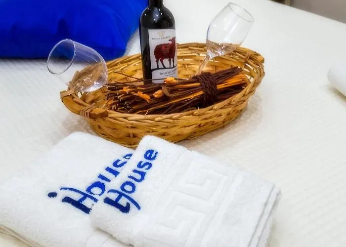 Ioanna's House ポトス