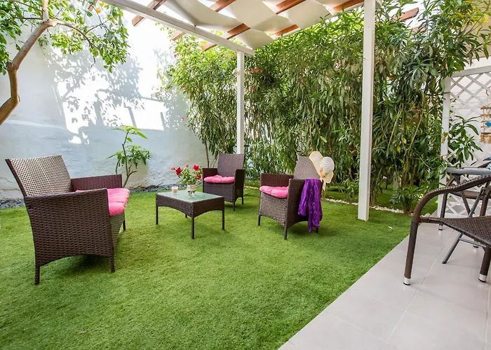 Ioanna's House ポトス