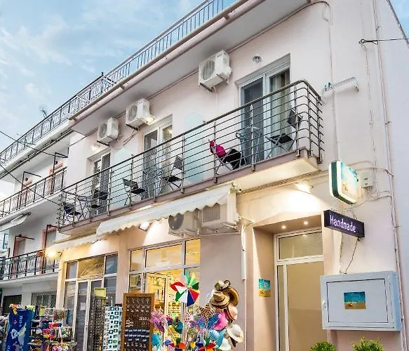 Ioanna's House アパートホテル 3*