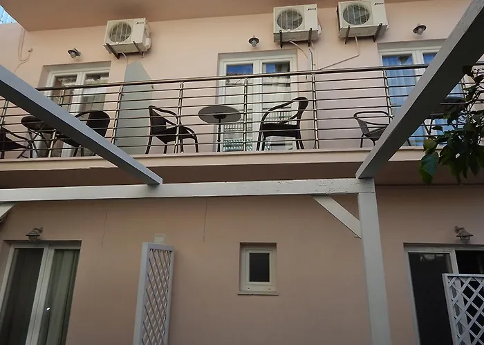 Ioanna's House アパートホテル